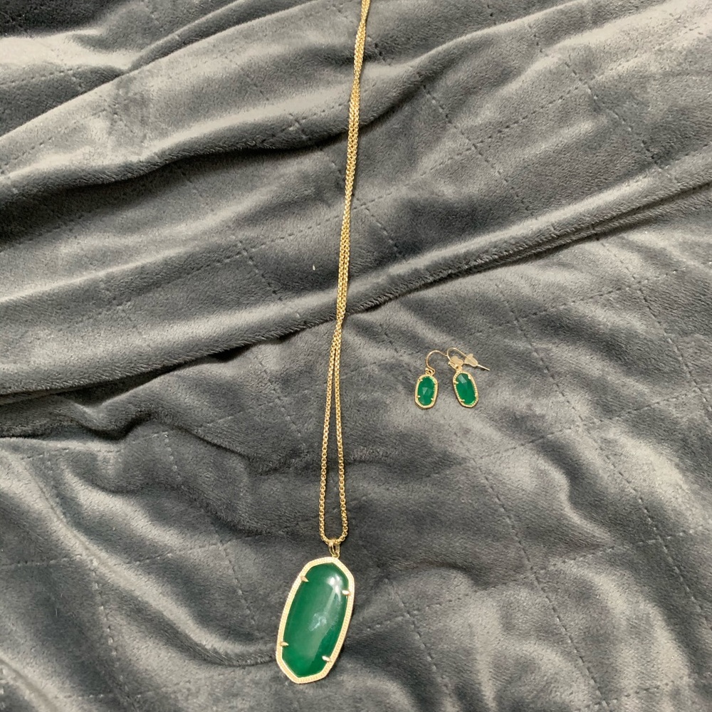 Kendra Scott Necklace & Earring Set